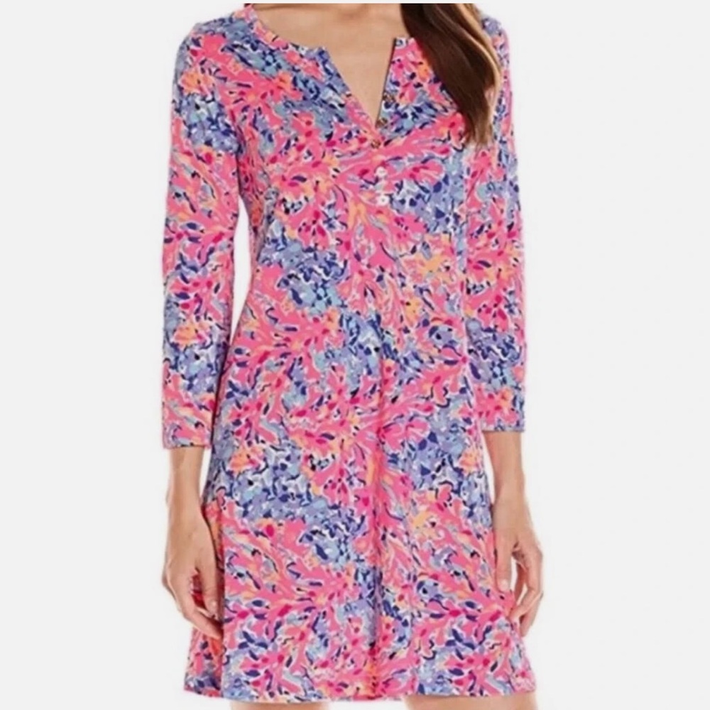 Lilly Pulitzer Bayan Dress “Multi Coco Coral Crab” Neon Dress Henley neck